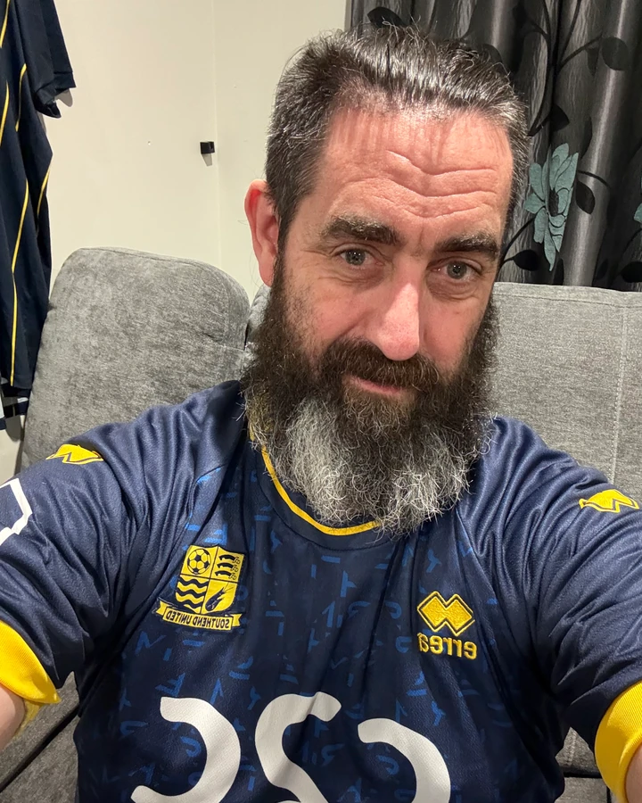 Chris B in a navy Southend shirt.